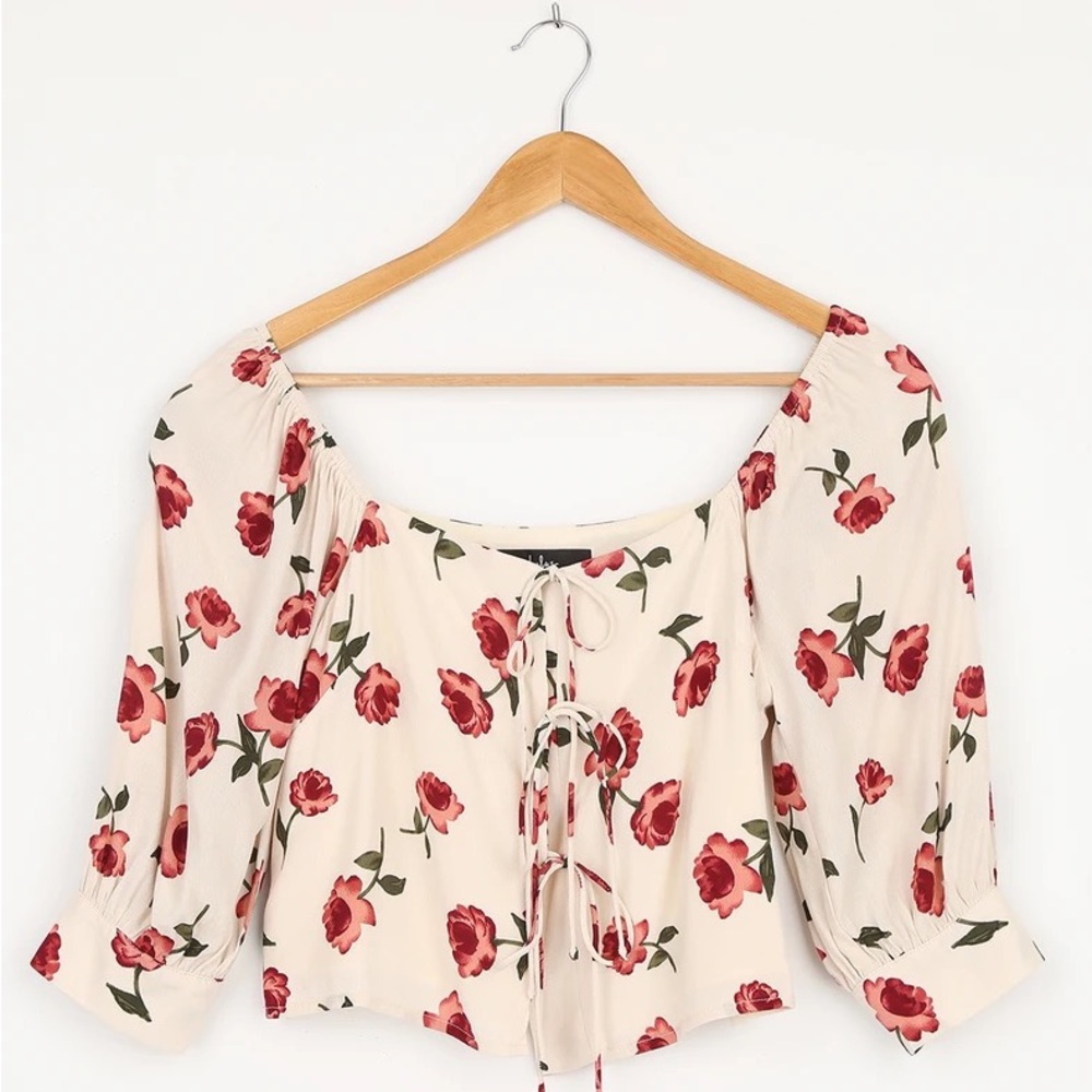 Lulu’s Beaming with Confidence Tie-Front Top